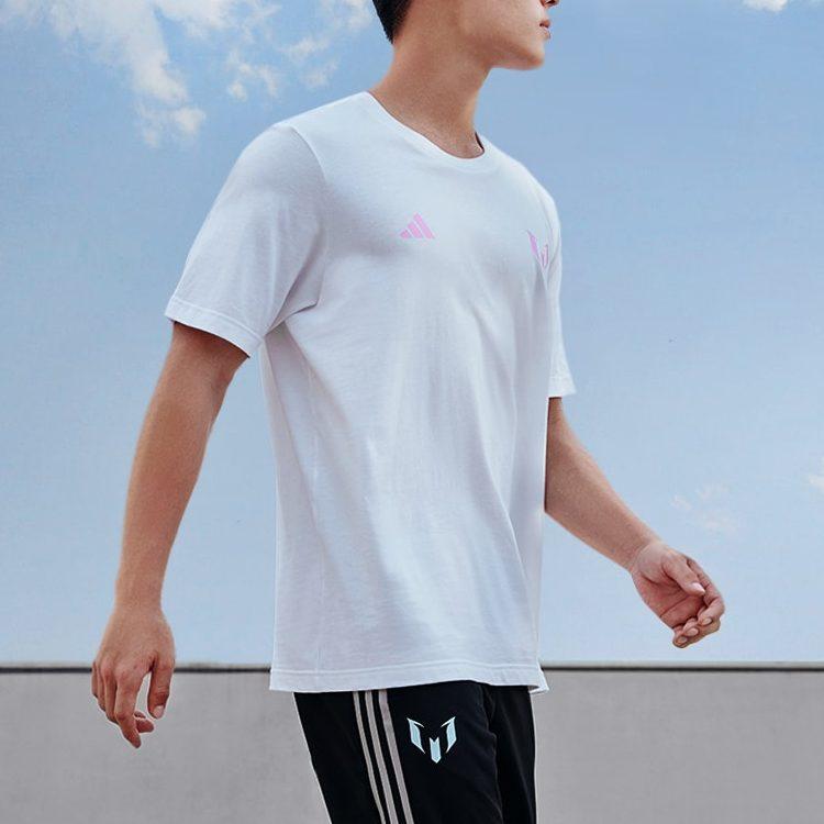 Adidas T Shirts Men's White Crew Neck Moderate Straight Fit JD7126