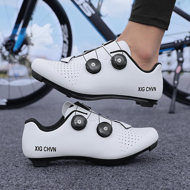 

2118 Cycling Shoes Men s Women s Low Top Leather Surface Rotating Button Shoe Buckle Large Size Unlocked Road Lock 42