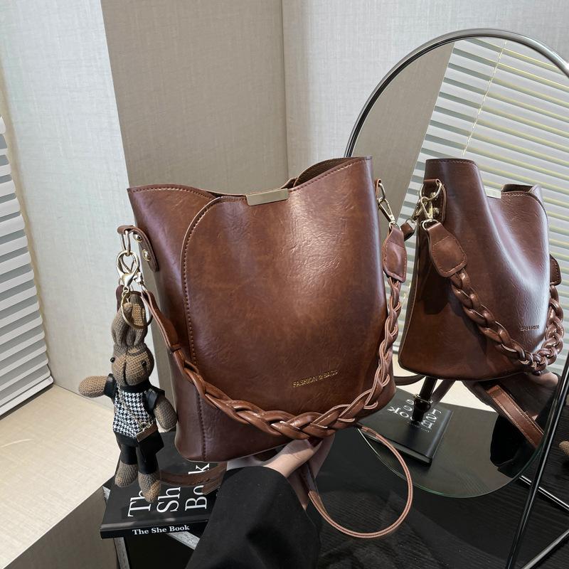 Women's Handbag, 2026 New Texture Retro Design Versatile Crossbody Bags, Fashiable Casual Commuting Handbag