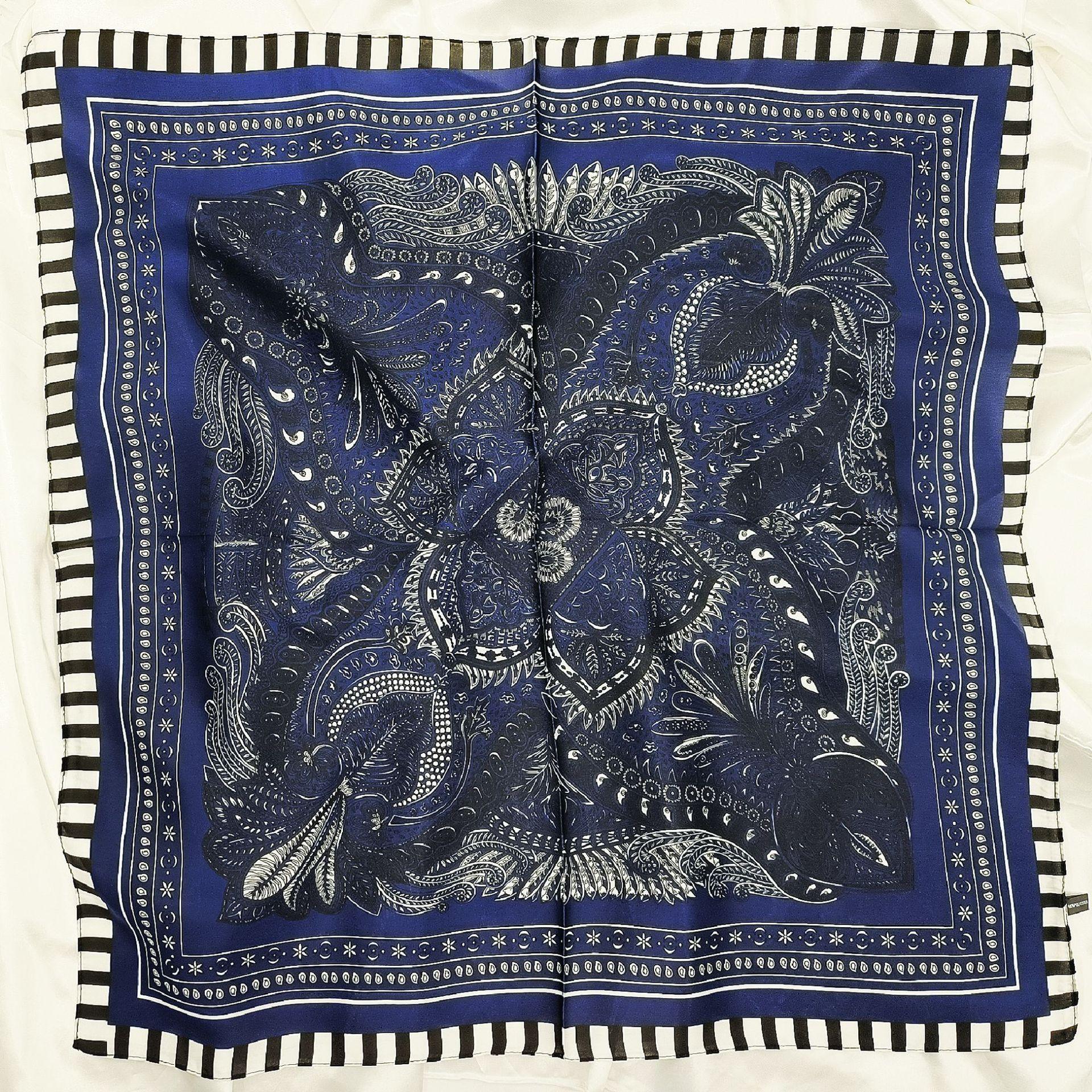 

Платок каре с цветком кешью, маленький, шелковый, женский, весенний, осенний и зимний, темпераментный, материнский, для защиты шеи, шейный платок, 70 68-70cm