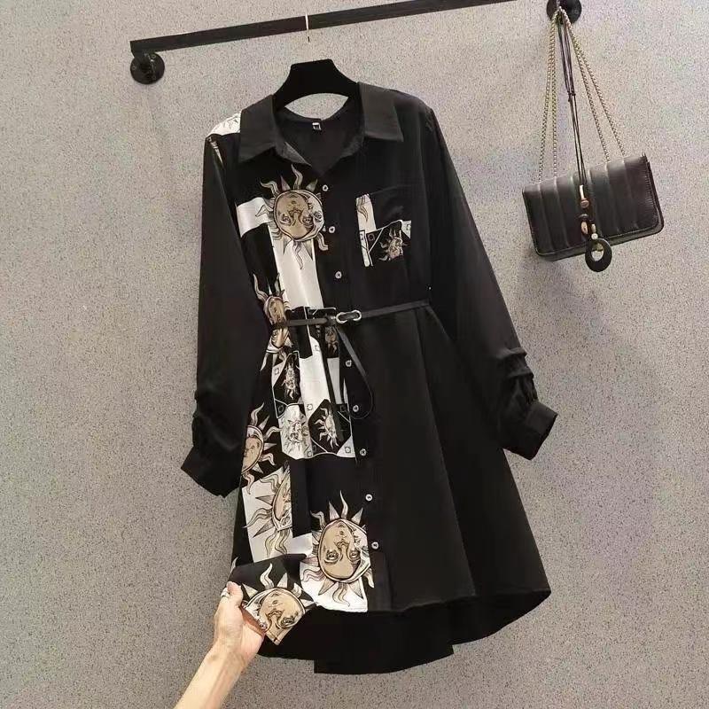 Met Een Riem Nieuw Modeontwerp Smalle Slanke Minderheid Middellange Lange Jurk Dames Nieuwe Lente Zwart Wit Student