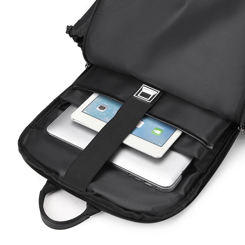 Büyük Kapasiteli Sırt Çantası Erkekler Çok Amaçlı Bilgisayar Sırt Çantası Açık Hava Su Geçirmez Sırt Çantası