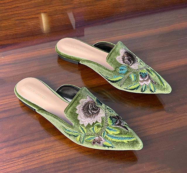 

Fashion Embroidery Velour Shoes Woman Strange Heel Slippers Design Mules Femme Pointed Toe Wedges Tacones Slides Slip On Pantuflas Mujer 41