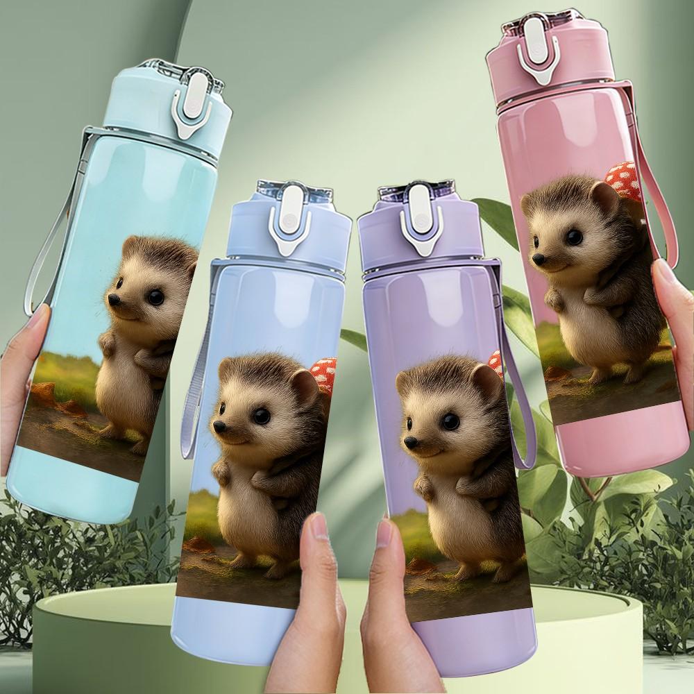 1PC Hedgehog Grass Field Animal Print 750ml Color Plastic Sports Water Bottle Leakproof Flip Straw Lid Suitable for Sports Office Home Use