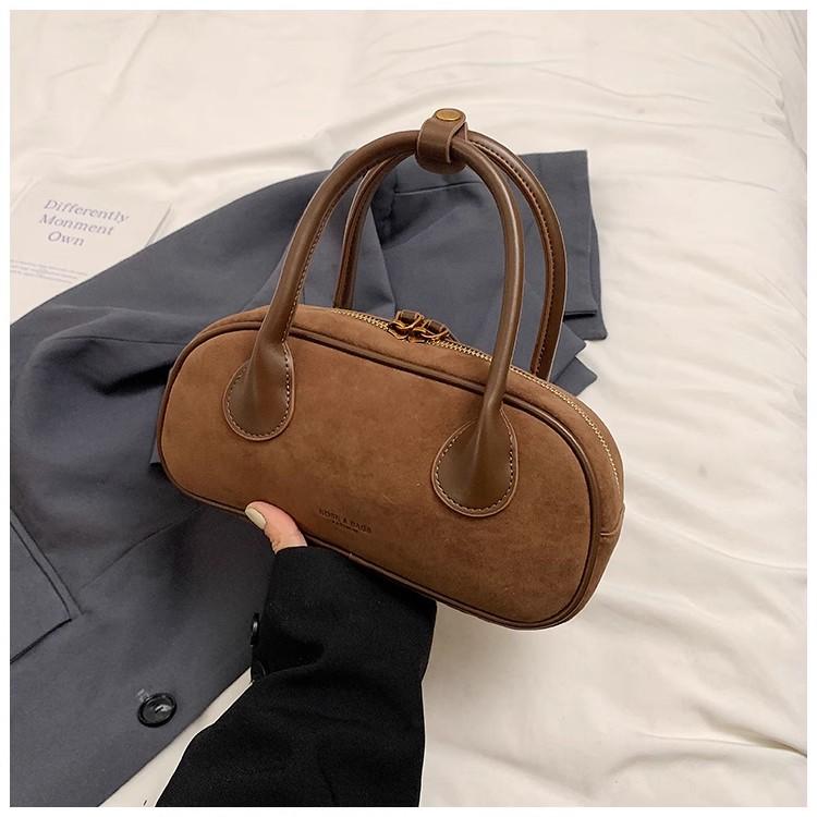 

Faux Suede Retro Shoulder Bag for Women 2025 Winter Trend New Y2K Handbags Females Travel Luxury Fashion Tote Bags