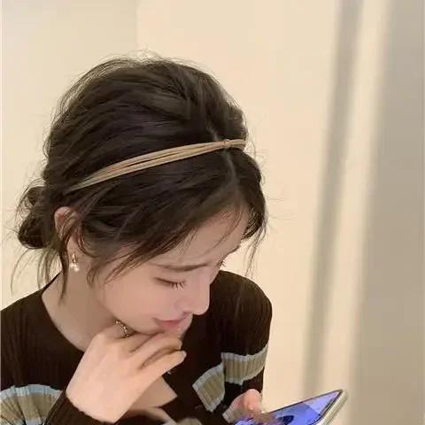 Korean Vintage Knotted Thin PU Leather Solid Headband Simple Temperament Elegant Hair Band Hair Hoop Hair Accessories