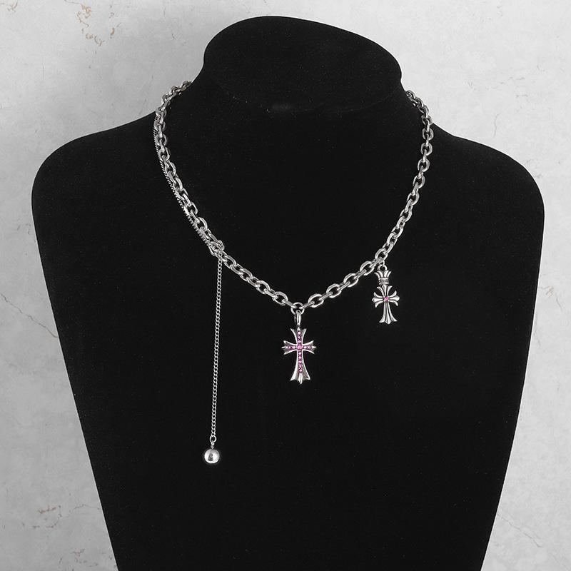 Ny retro rosa diamant kors kors blomst anheng halskjede hip-hop nisjedesign genserkjede