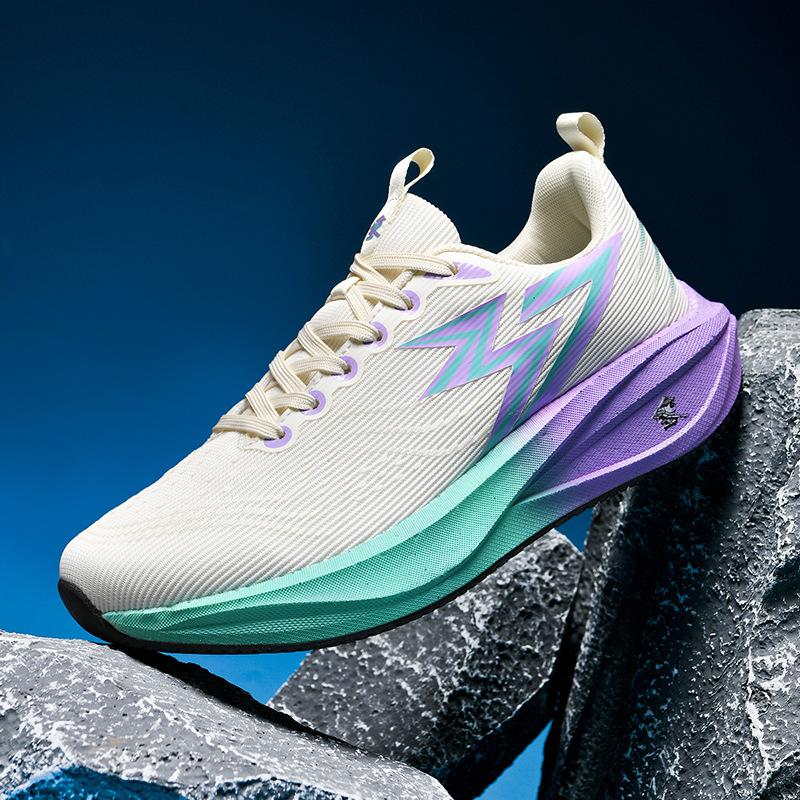 New basketball shoes men's and women's combat boots running shoes mesh youth sports running shoes one 2025