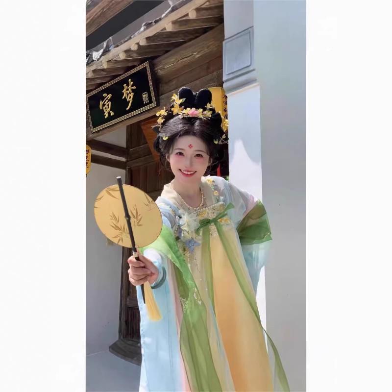 Tang Dynasty Style Hanfu Set Women Embroidered Qi Xiong Ruqun With Wide Sleeves Flowy Outfit