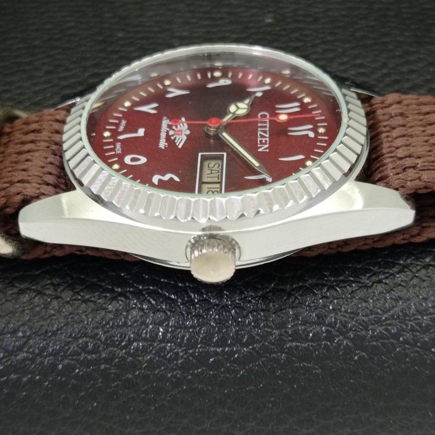 Generalüberholte Automatikuhr Citizen 8200 Japan mit arabischem rotem Zifferblatt a427244-2 QRL-a427244