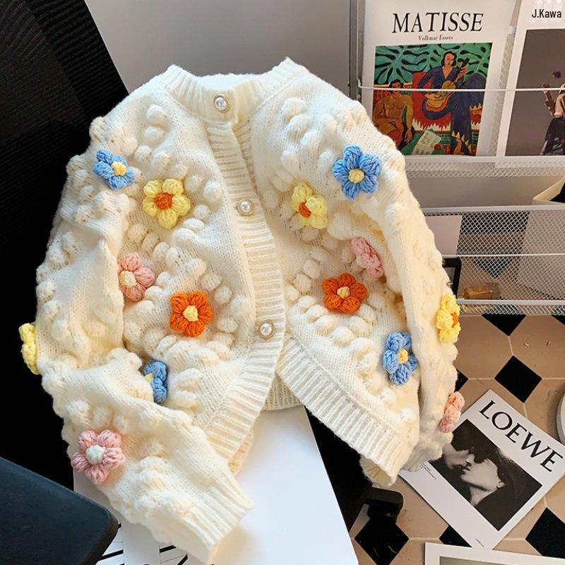 2024 Autumn/Winter Hand-Crocheted Women's Cardigan with 3D Floral Embroidery