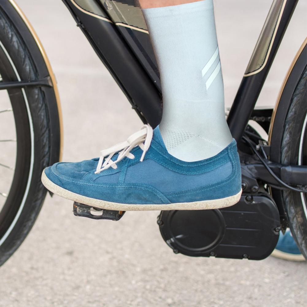 DH Reflective Cycling Socks Bicycle Sport Fitness Night Riding Sock (White)