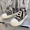 Fashion New Design Black Men's Canvas Shoes Low Cut Platform Skate Shoes For Men Fashion Lace-Up Vulcanize Shoes For Men zapatos de lona