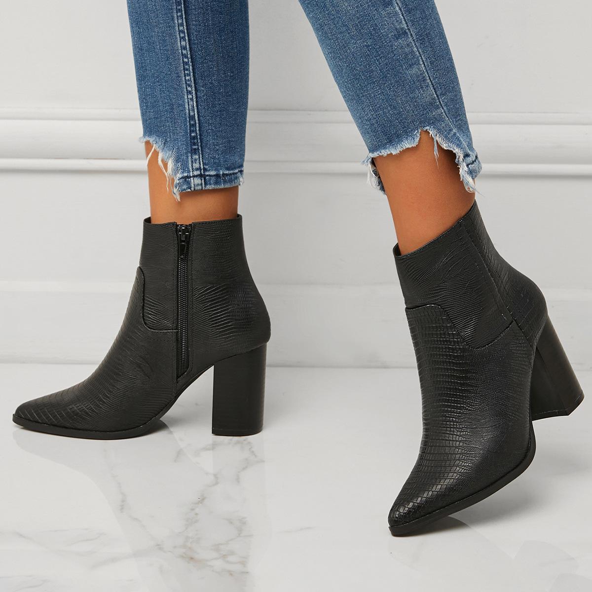 2025 Autumn/Winter Women s Crocodile Print Chunky Heel Ankle Boots with Pointed Toe & Side Zipper US 5