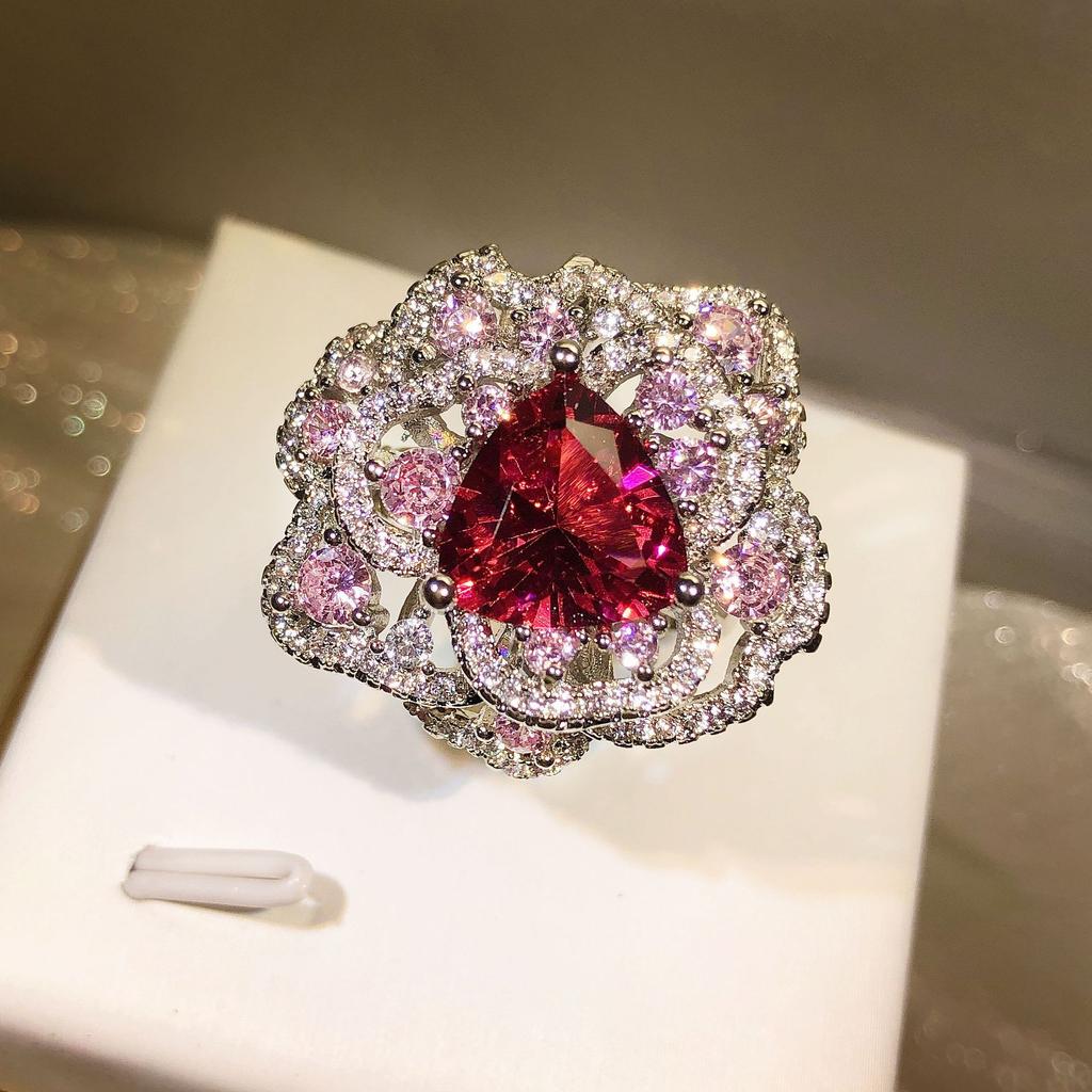 High Carbon Diamond High Tech Diamond Color Ice Flower Cut Open and Closed Mouth Ring
