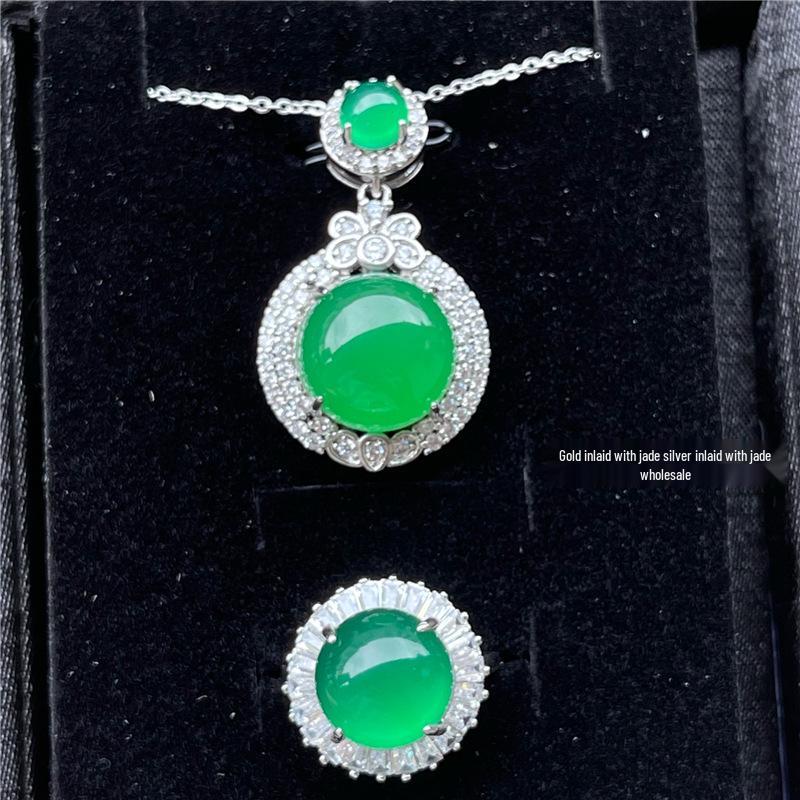 Gold-Plated Natural Chalcedony Round Jade Pendant Necklace with Openable Agate Ring