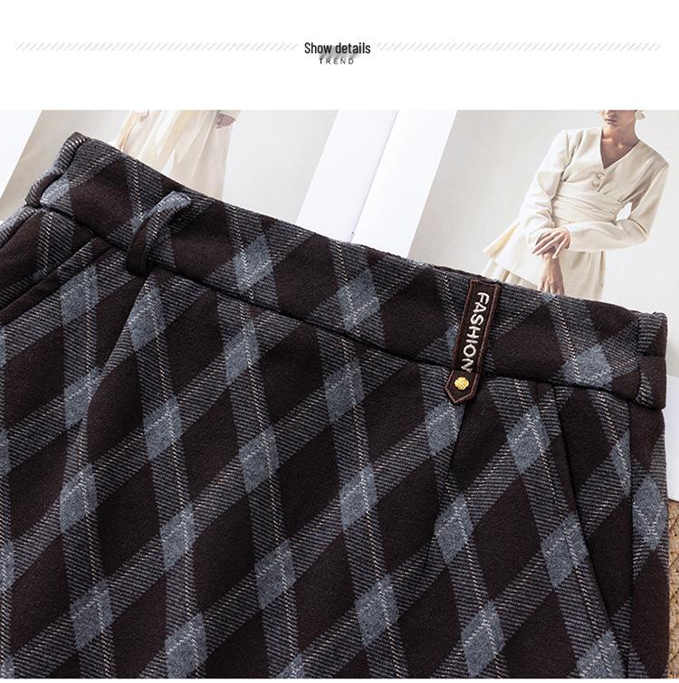 Women's Plaid Wool Hip-Hugging Half Skirt with Elastic Waist and Back Slit, 2025 Winter Collection