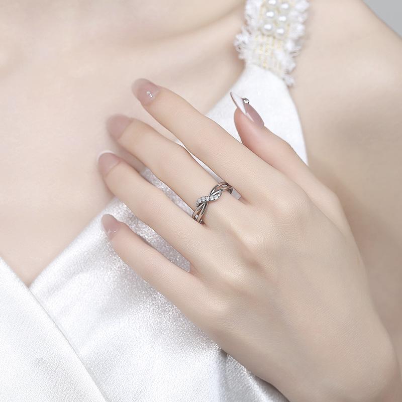 2026 Fashion Diamond Ring Twist Arm Curve Open Ring Women's Design Hollow Double Line Index Finger Ring Jewelry