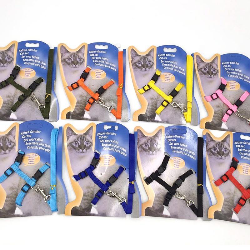 High Quality Eco-Friendly Nylon Plaid Cat Leash Set and Chest Harness with Fur Decoration Buckle Closure for Outdoor Walking
