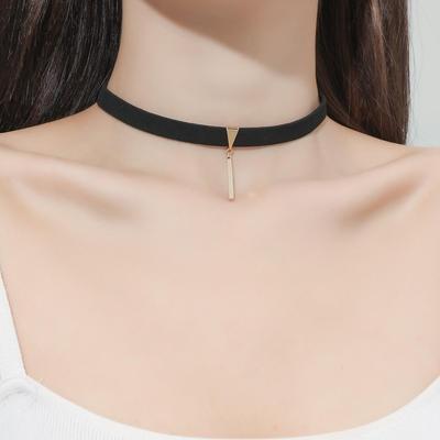 Korean Style Versatile Black Velvet Pendant Necklace with Paper Card Packaging