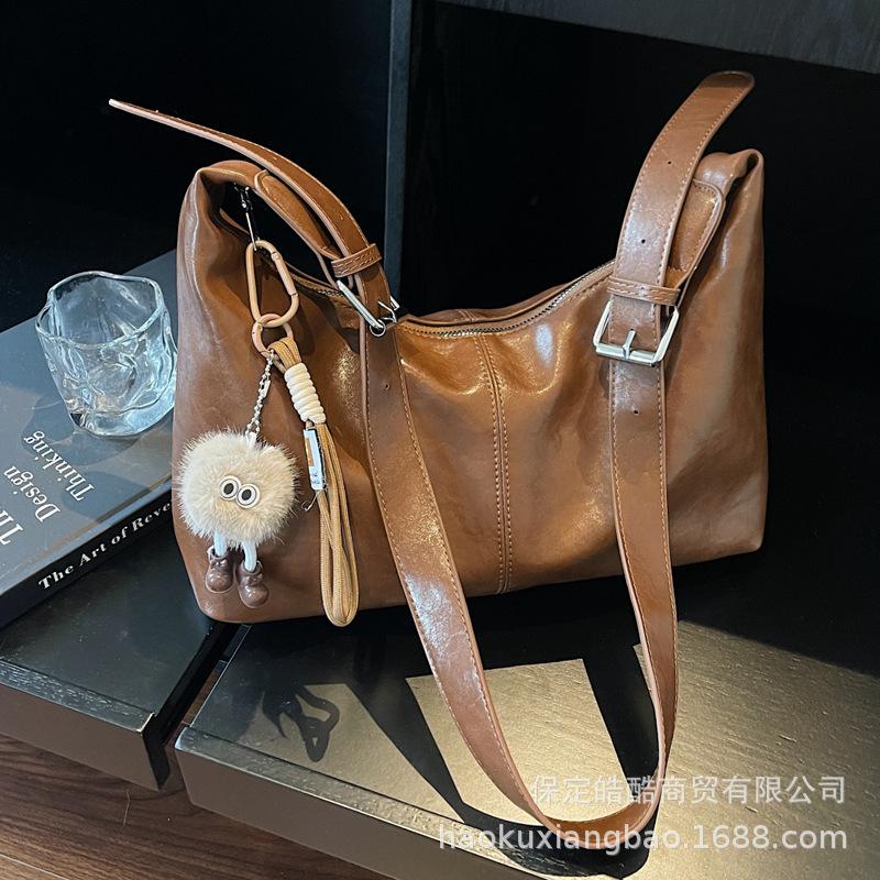 Retro Bag Women's Large Capacity 2025 New Autumn and Winter Versatile Casual Shoulder Messenger Bag Commuter Tote Bag