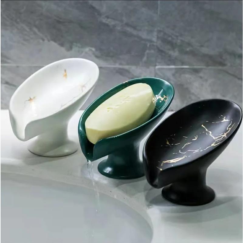 1PC Ceramic Leay Shower Soap Holder Bathroom and kitchen Supplies Leaf Shape Box Water Guide Hole Dish Storage Plate