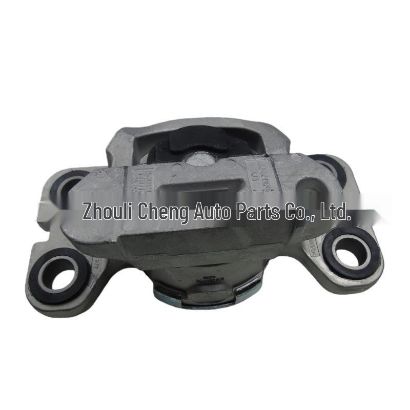 Engine Mounts LR062669, LR023380, and 31316875 Fit the Second-gen Land Rover Freelander.