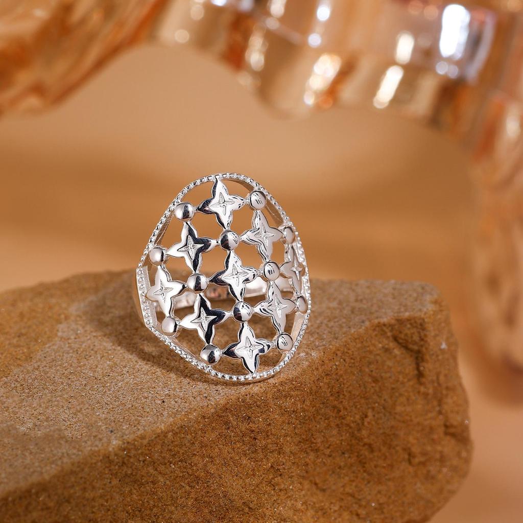 Hollow Rhombus Flower Ring: S925 Sterling Silver, Unique Design, Adjustable Women's Jewelry.
