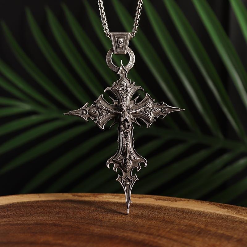 1PC Gothic Crucifixion Skull Cross Pendant Necklace Catholic Prayer Jewelry for Men and Women Punk Trendy Jewelry