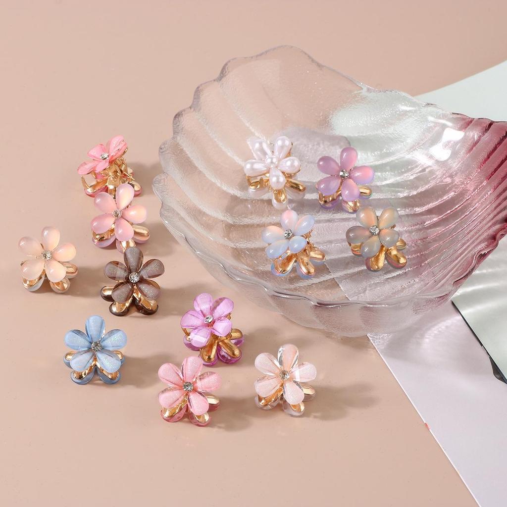 Korean Cute Pearl Floral Cat's Eye Hair Claw Clip