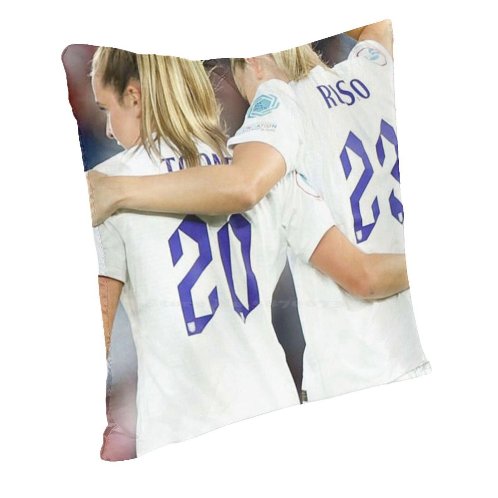 Alessia Russo Ella Toone Fashion Sofa Throw Pillow Cover Pillowcase Ellatoone Alessiarusso England Lionesses Woso Womensfootball Peach skin 18*18(CM)-1Pcs