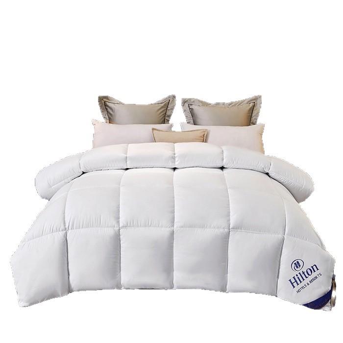 Popular Microfiber Quilt: Ideal Gift Box for All Seasons