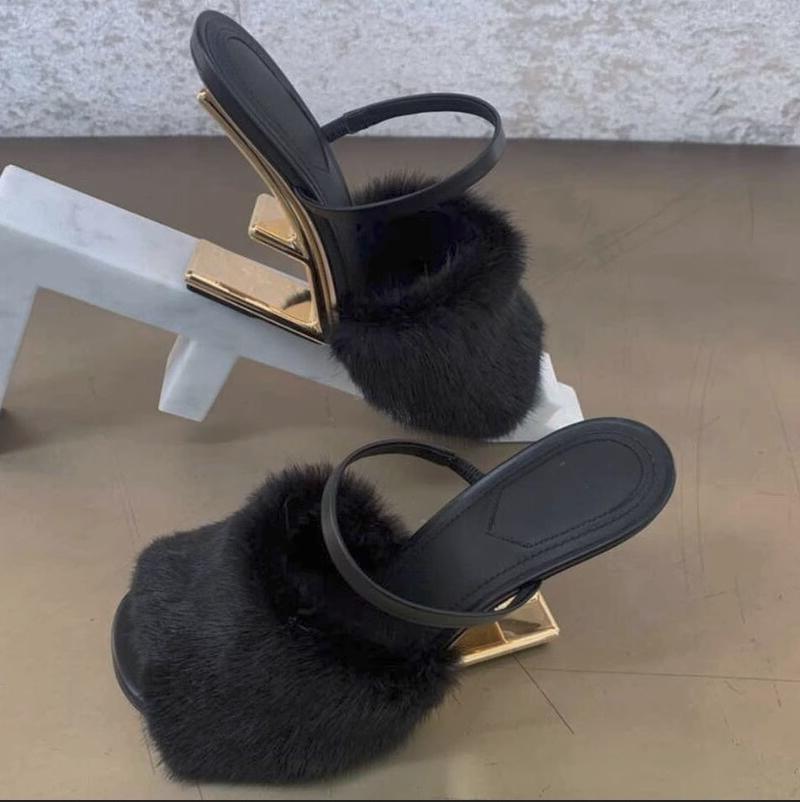 Women Fur Sandals Sexy Peep Toe Gladiator Sandals Dress Pumps Spring Summer Strange Heel Mules High Heel Wedge Shoes