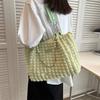 Large Capacity Bag Women's Spring and Summer New Commuter Shoulder Bag Popular Fashion Bubble Pleated Tote Bag