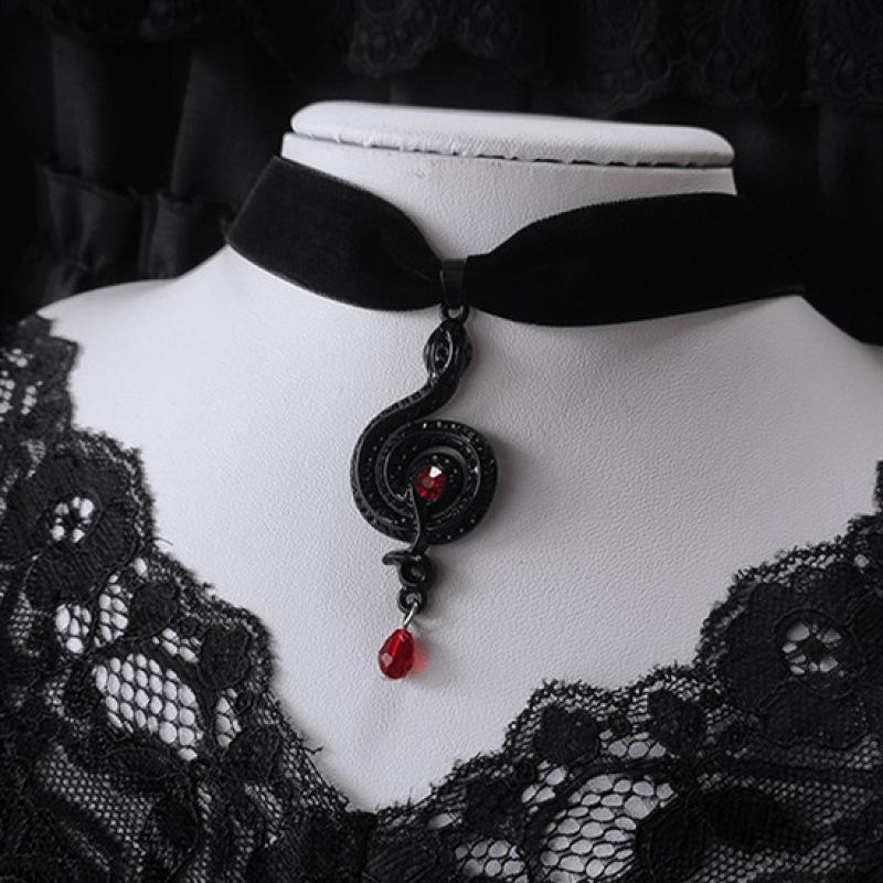 Gothic Black Snake Red Crystal Pendant Velvet Choker Necklace