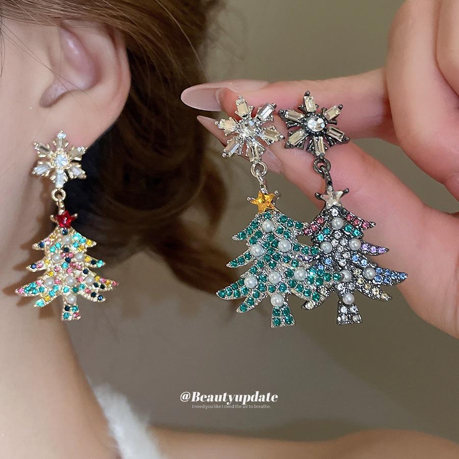 Kolczyki z frędzlami z perłami w kształcie płatków śniegu z diamentami Silver Needle - Unikalne, Luksusowe, Wysokiej klasy sztyfty