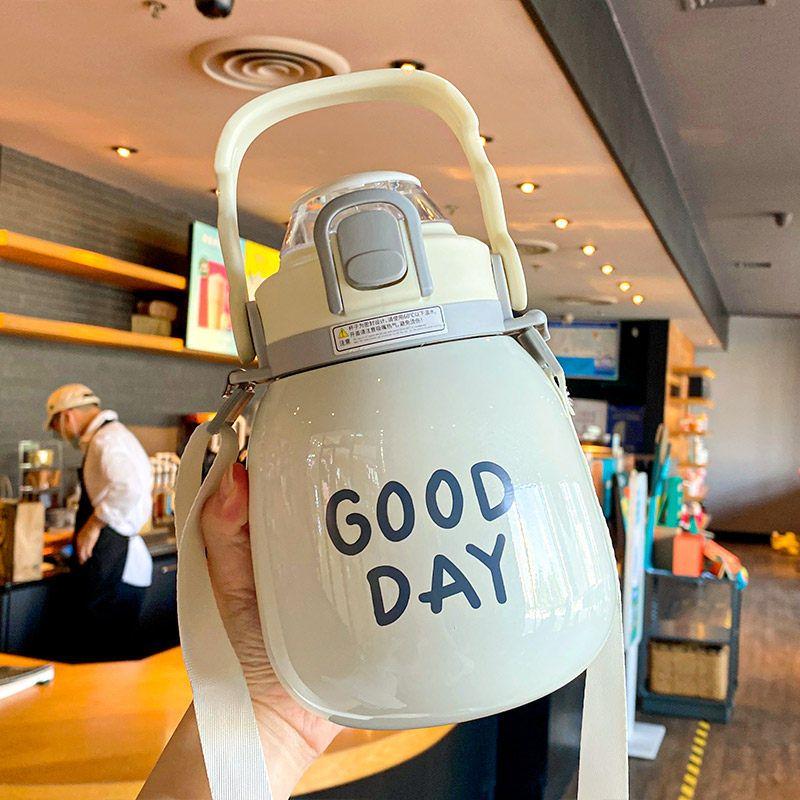 

Japanese Imported Large-Capacity Thermos Cup 2025 New Model High-Value Design for Girls with Straw Portable 316 Stainless Steel Water Bottle White 1000ml