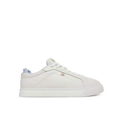 Sporty Sneaker