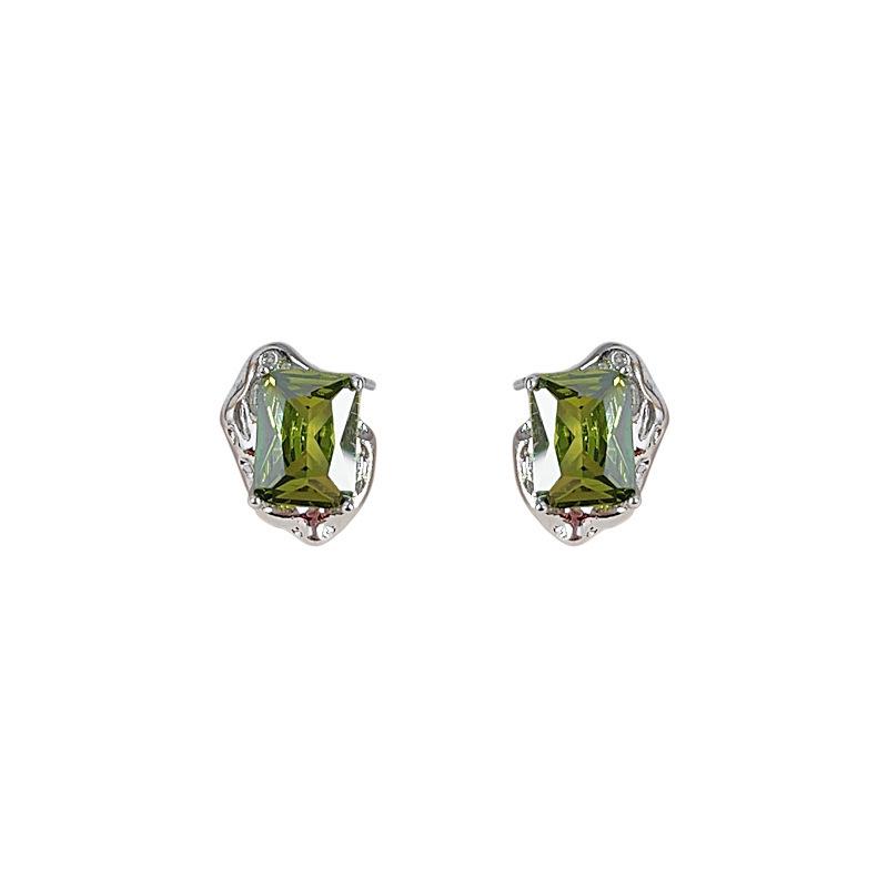 Niche Olive Green Zircon Stud Earrings: Trendy, High-End, Unique Personality, Women's Fashion Jewelry.