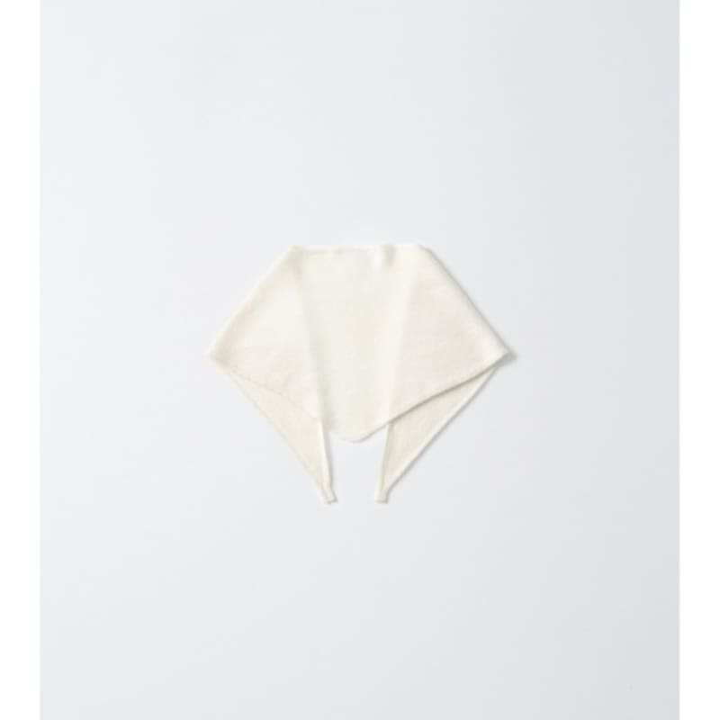 Pure Cashmere NYC TRIANGLE SCARF_Ivory