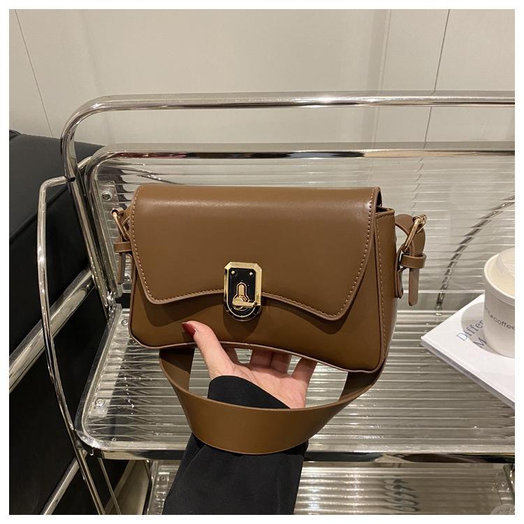 Fashion urban elegant retro casual women  solid color new lock single shoulder underarm small square bag