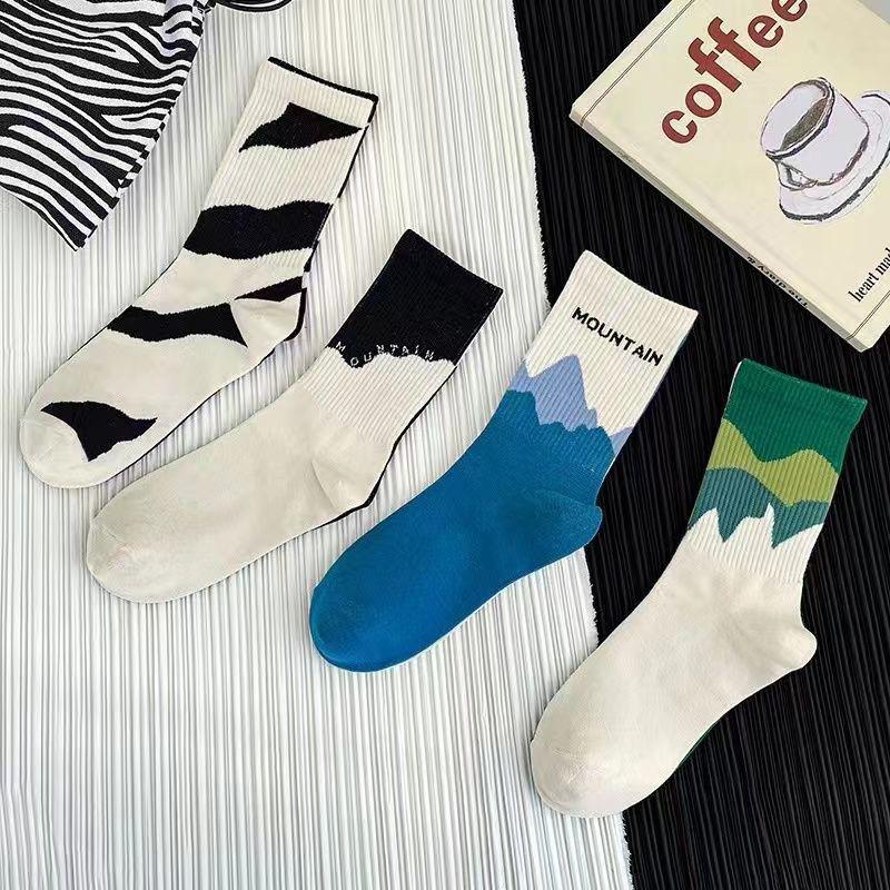 Style Men Socks Asymmetrical Pattern Street Hip Hop Skateboard Man Cotton Sock Breathable