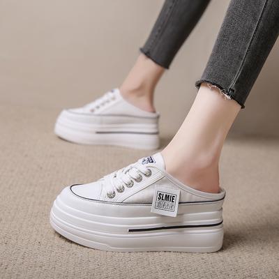 New Versatile Heelless Little White Shoes Thick Sole Inner Height Increase Bag Head Half Slippers Women's College Style Sandals 2025