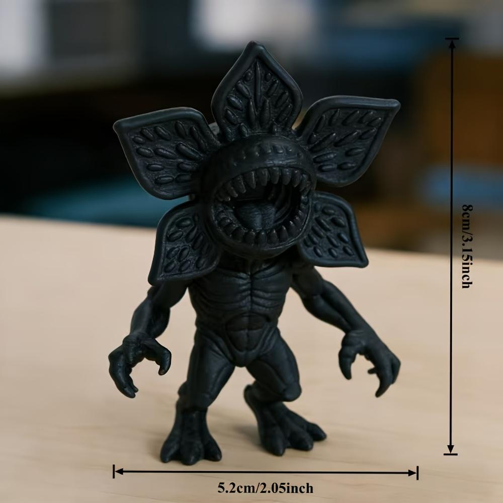 Strange Petal Shaped Man Eating Flower Monster Statue Ornament, Alien Creature Shaped Horror Room Decoration Alien Monster Model