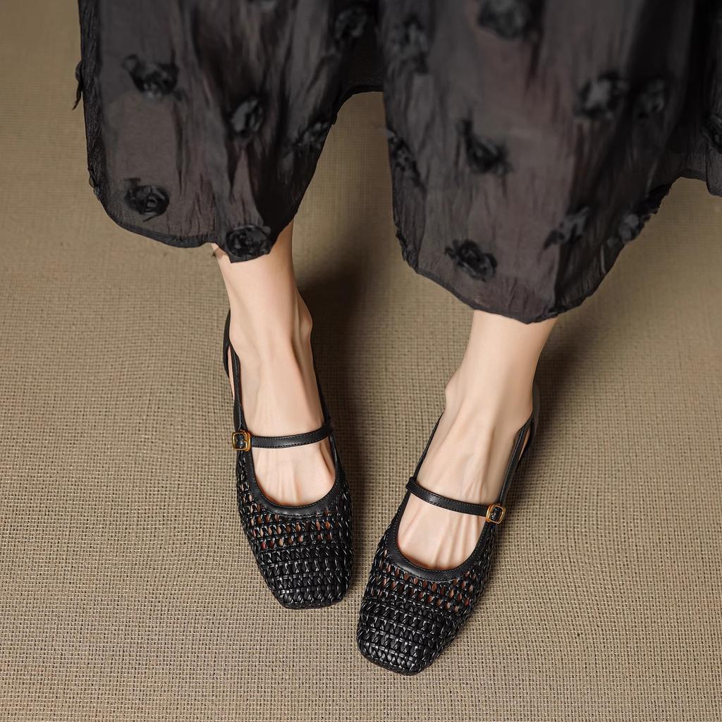 French Retro Soft Leather Square Head Woven Hollowed Mary Jane Shoes Women's 2025 New Middle Heel One-word Strap Single Shoes Women
