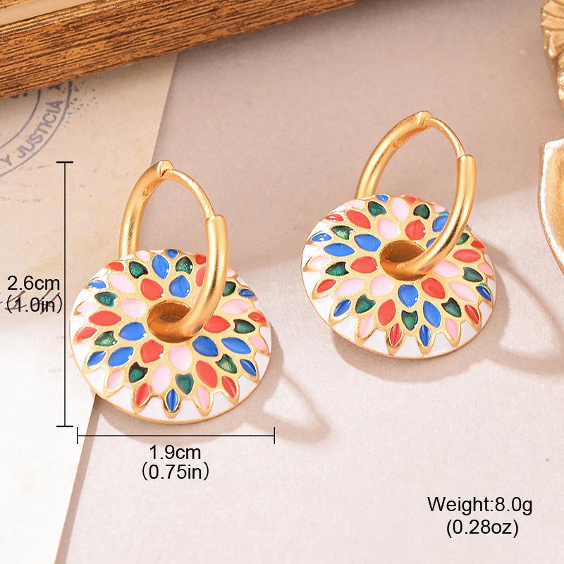 Vintage enamel painted medieval vintage ear buckle 925 premium light luxury flower earrings round court style earrings