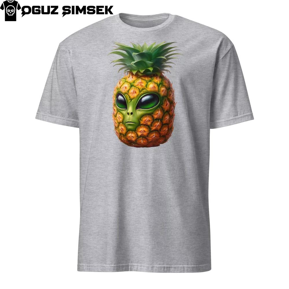 

Alien Pineapple T-Shirt - Funny Unisex Graphic Tee - Unique Digital Art Print 3XL