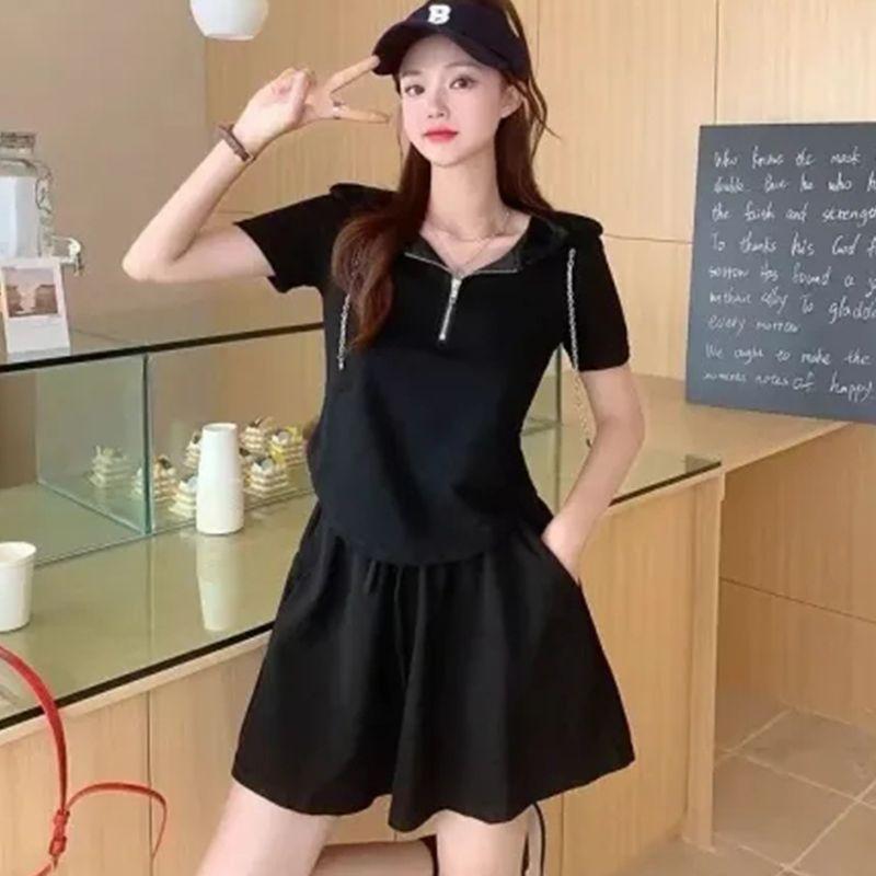 Fashionable Women's Summer Matching Suit Short-sleeved Hooded Top Slimming Shorts Two-piece Set