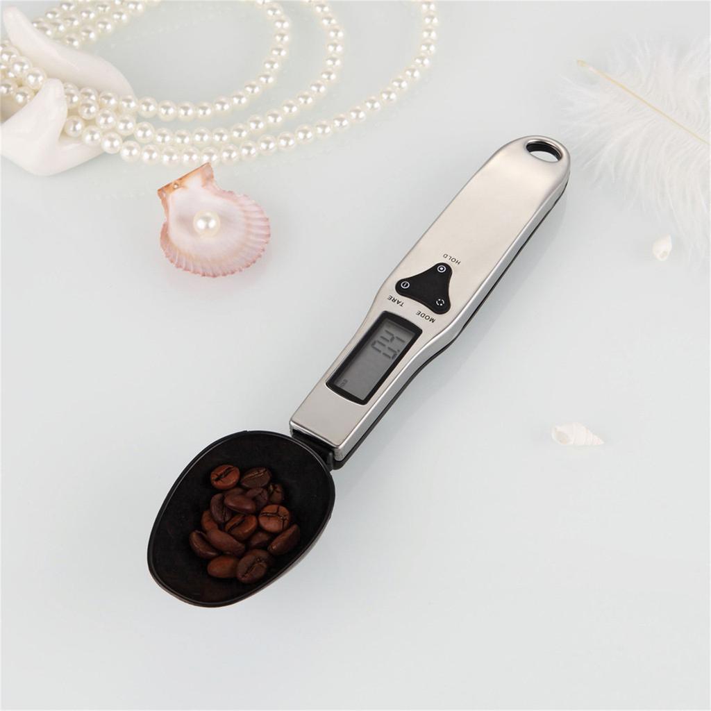 Digital Measuring Spoon for Precise Pet Food Measurement with LCD Display and Stainless Steel Handle Suitable for Accurate Portion Control