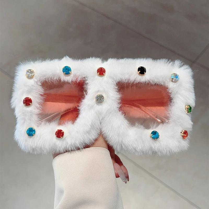 Square Furry Sunglasses with Rhinestones Women Fashion Oversized Winter Shades Trendy Stylish Original Design Sun Glasses